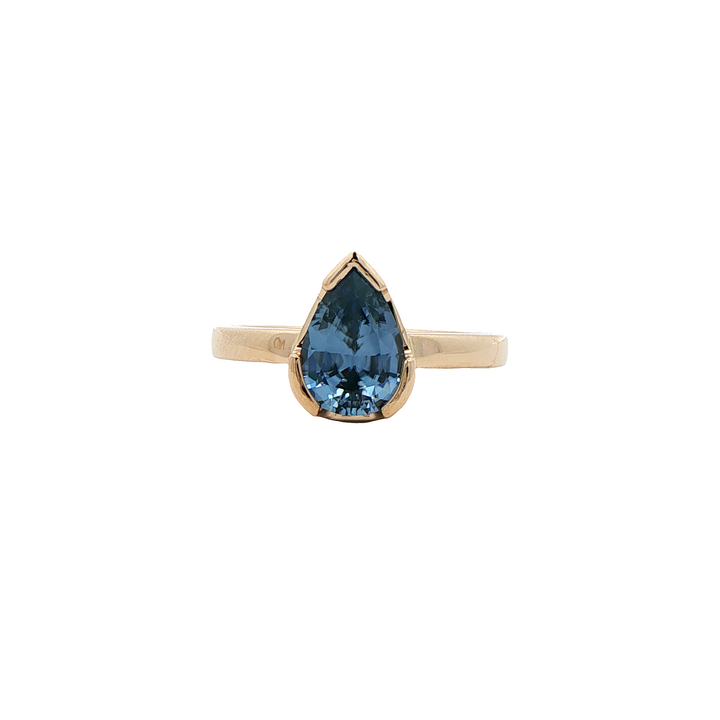 Marthaler Made 14K Yellow Gold Half Bezel Ring with 1 Pear Zircon (Burma, Color Change, GIA 2436119925), 2.36 ct