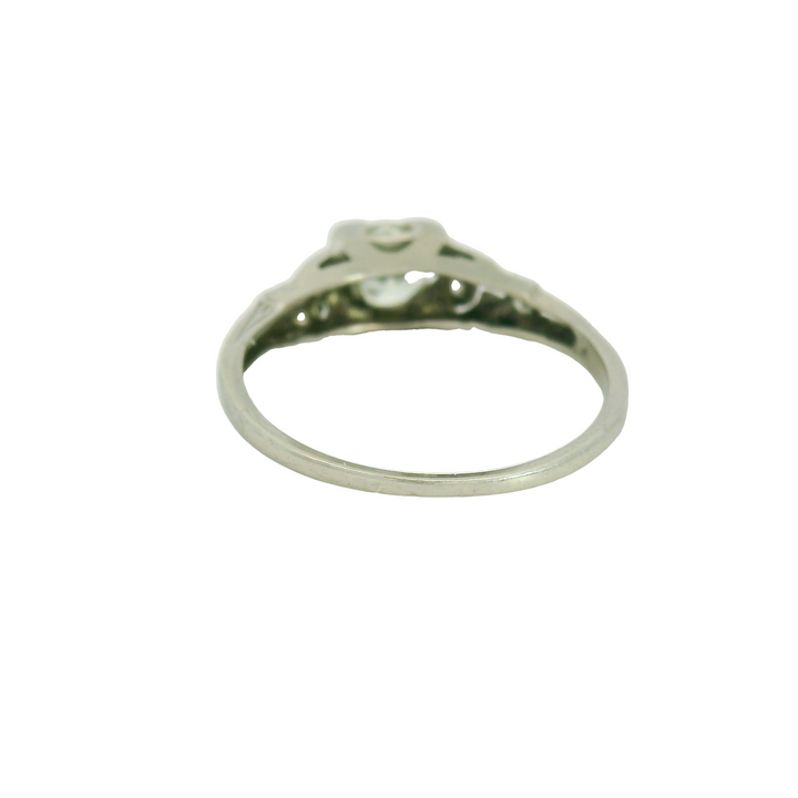Estate Platinum Art Deco Engagement Ring set with 1 0.50 ct Round Diamond, H SI1, and 8 Round Diamonds, 0.15 ctw