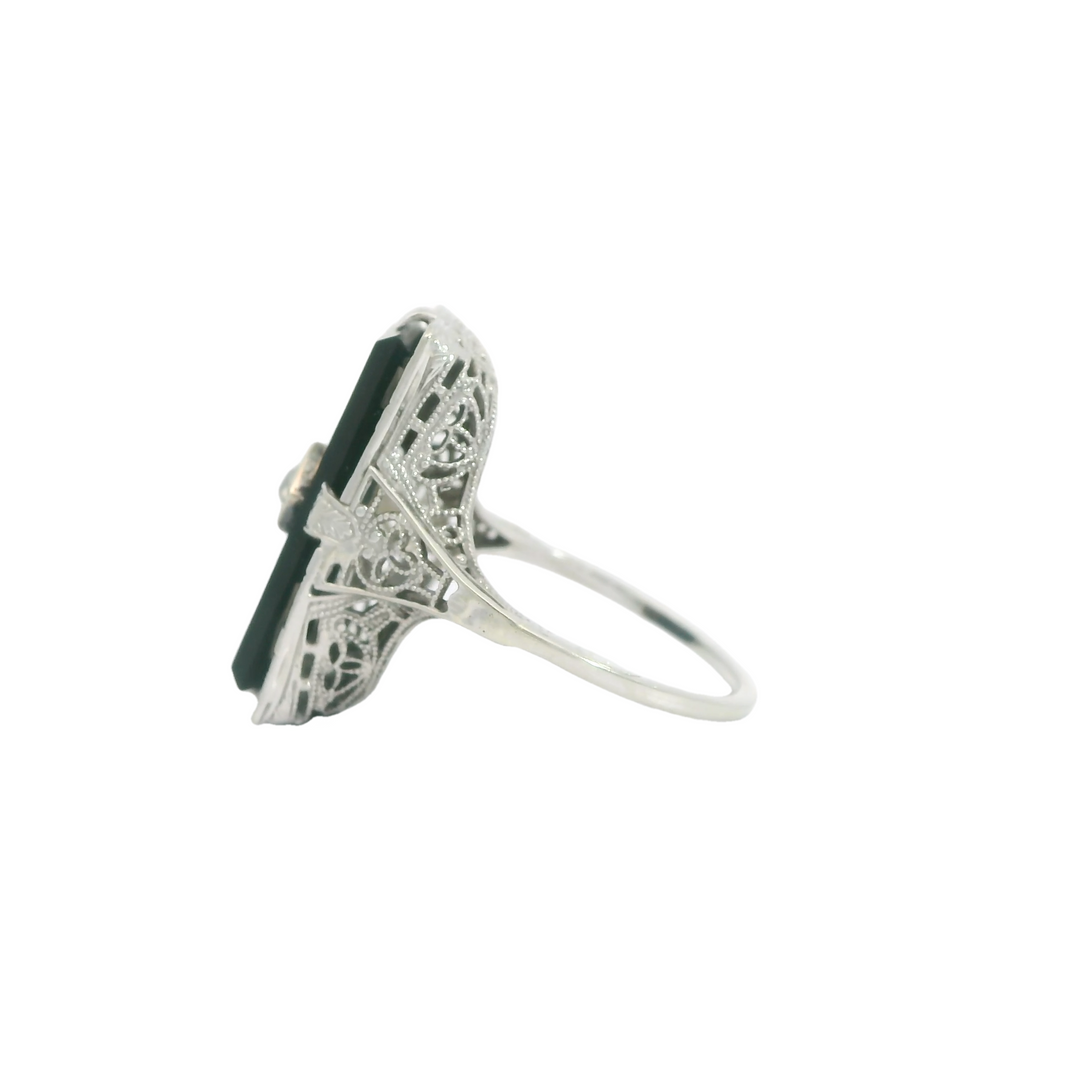 14KG White Gold Estate Fashion Rings