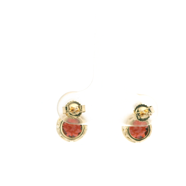 14K Yellow Gold Stud Earrings set with 2 Round Garnets, 3.70 ctw and 2 Round Diamonds, 0.04 ctw