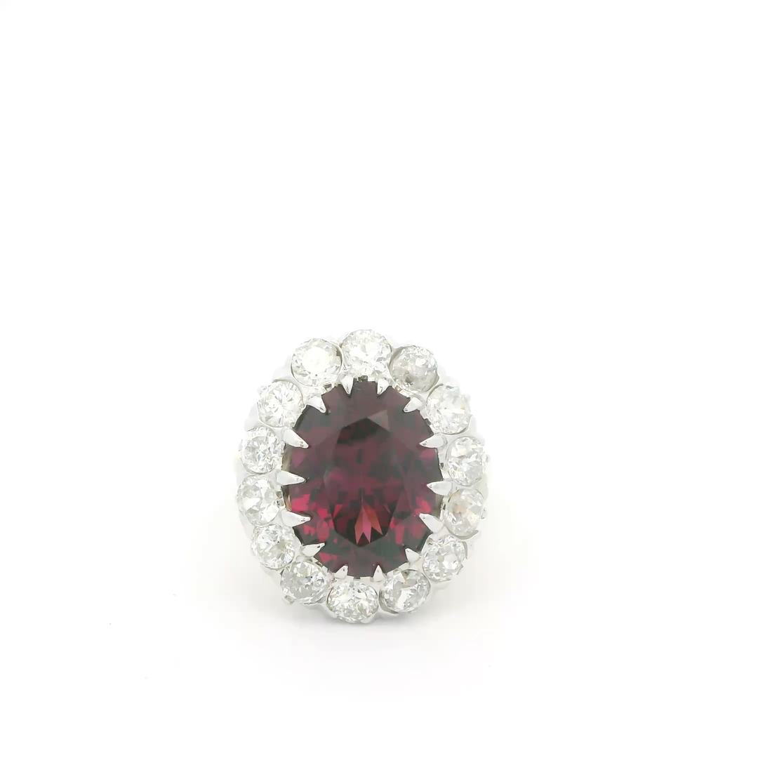 Estate 14K Yellow Gold Halo Ring with 1 Oval Garnet, 6.24 ct and 14 Old European Cut Diamonds, 2.00 ctw