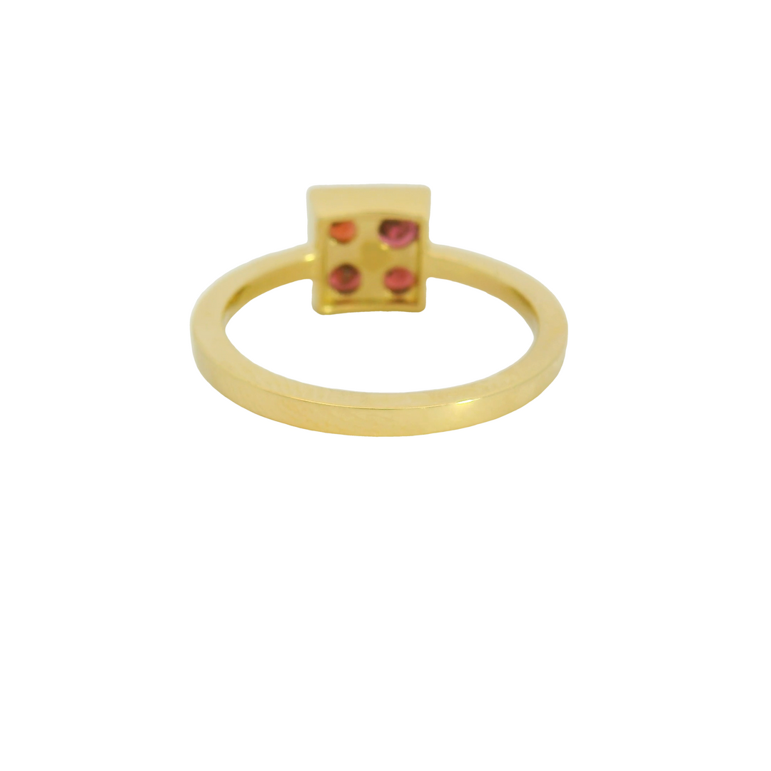 Marthaler Made 14K Yellow Gold Cluster Gemstone Ring set with 4 Garnets total stone weight measures ctw.