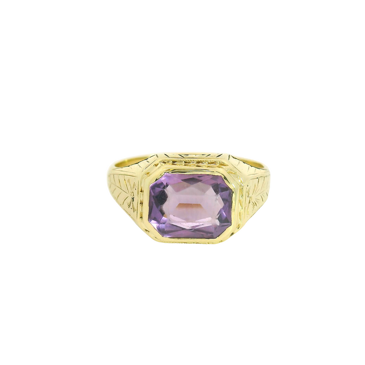 10KG Yellow Gold Amethyst Estate Fashion Rings