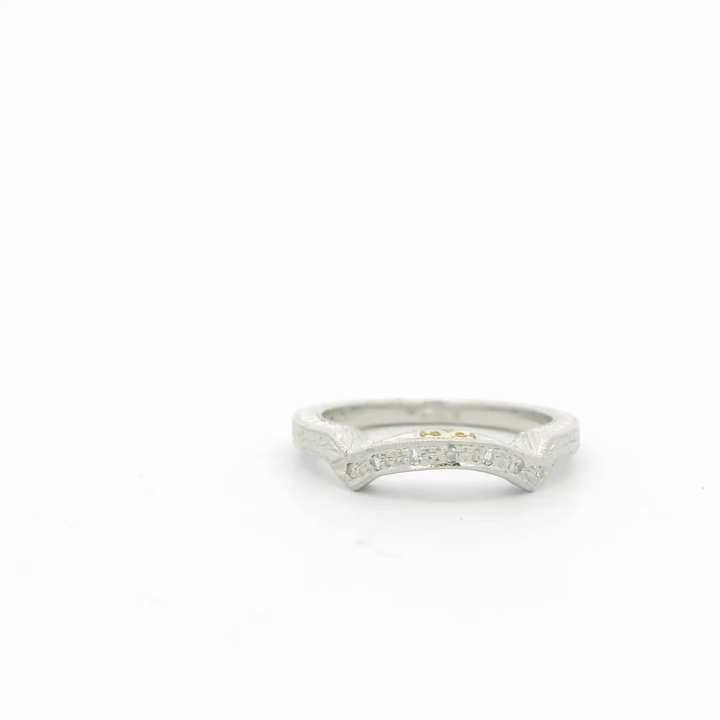 Estate Platinum/18ky Accented Wedding Band set with 7 Round Diamonds, 0.05 ctw
