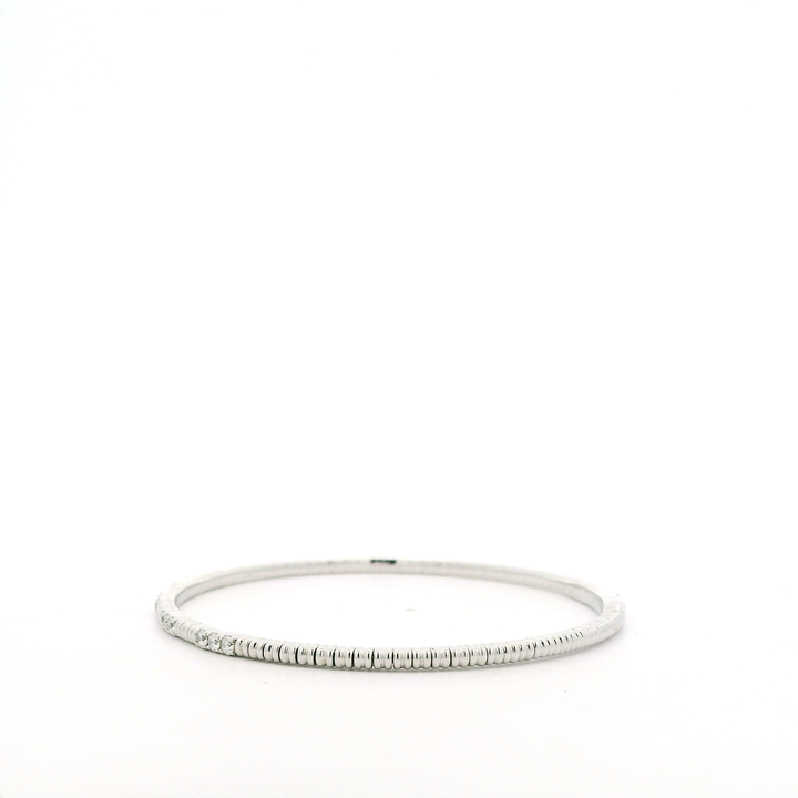 14K White Gold Flexible Bangle set with 15 Round Diamonds, 0.45 ctw