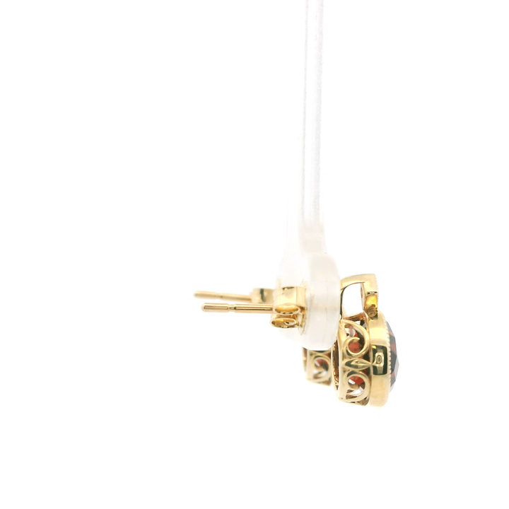 14K Yellow Gold Stud Earrings set with 2 Round Garnets, 3.70 ctw and 2 Round Diamonds, 0.04 ctw