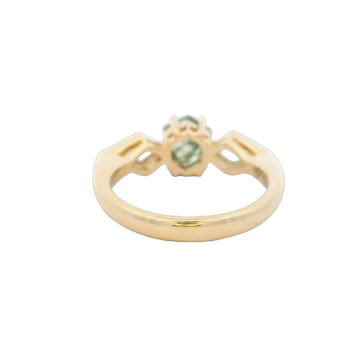 14K Yellow Gold Side Stone Gemstone Ring set with 1 Moss Agate, 0.87 ctw., and 2 kite shaped Moonstones, 0.32 ctw.,  total stone weight measures 1.19 ctw..