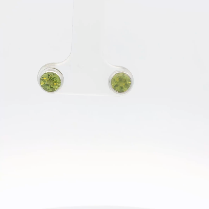 14K White Gold Stud Earrings set with 2 Round Peridot, 1.00 ctw