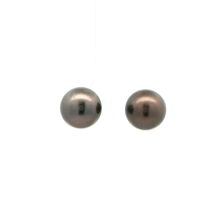 Pearl Earring