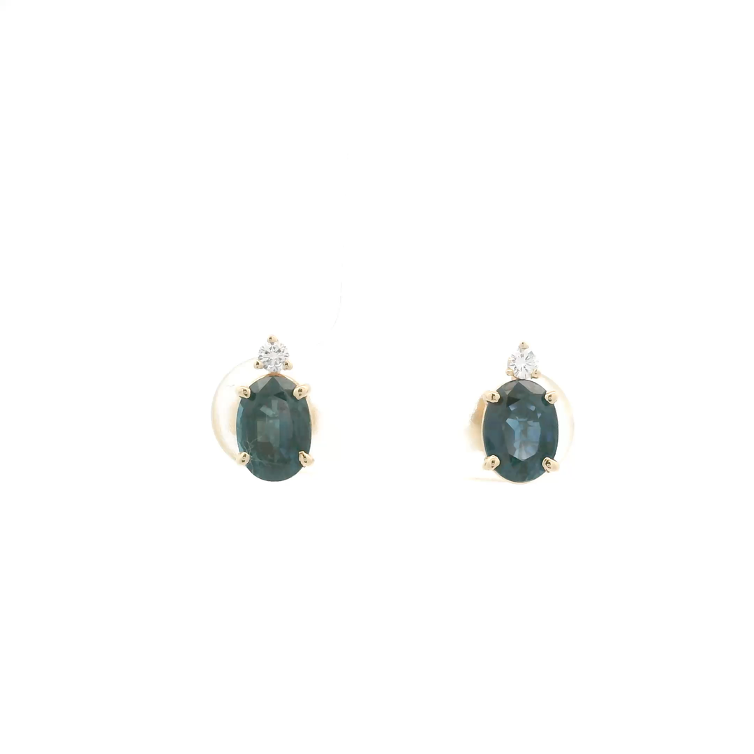 Estate 14K Yellow Gold Stud Earrings set with 2 Oval Sapphires, 2.20 ctw (estimated) and 2 Round Diamonds, 0.06 ctw (estimated)