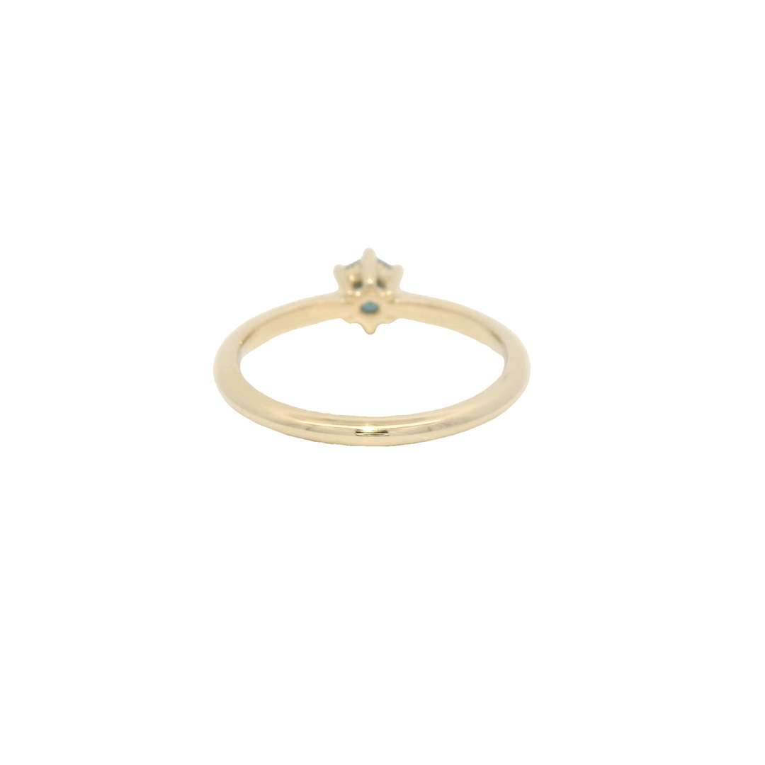 Marthaler Made 14K Yellow Gold Solitaire Gemstone Ring set with 1 Sapphire total stone weight measures 0.4 ctw.
