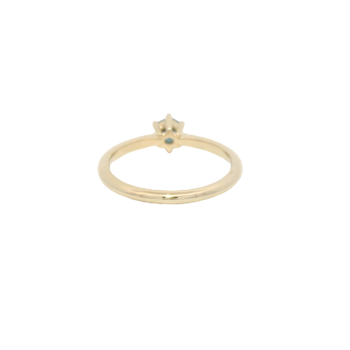 Marthaler Made 14K Yellow Gold Solitaire Gemstone Ring set with 1 Sapphire total stone weight measures 0.4 ctw.