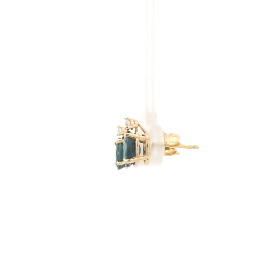 Estate 14K Yellow Gold Stud Earrings set with 2 Oval Sapphires, 2.20 ctw (estimated) and 2 Round Diamonds, 0.06 ctw (estimated)