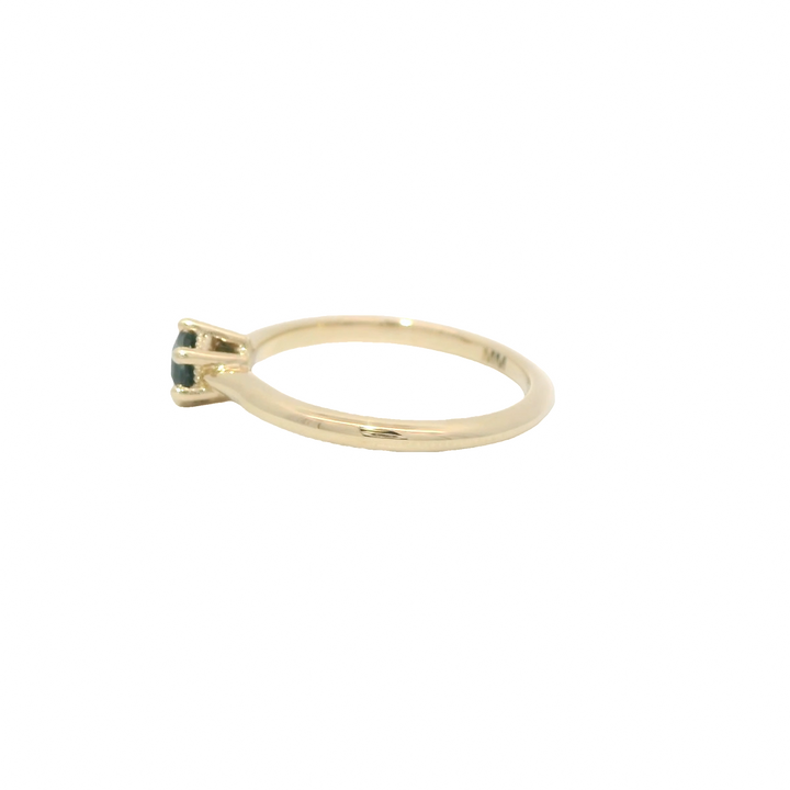 Marthaler Made 14K Yellow Gold Solitaire Gemstone Ring set with 1 Sapphire total stone weight measures 0.4 ctw.
