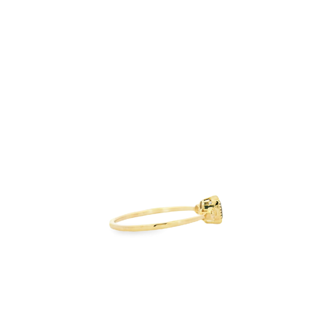 14K Yellow Gold Milgrain Bezel Three Stone Ring with 1 Cushion Garnet, 0.73 ct and 2 Round Diamonds, 0.06 ctw
