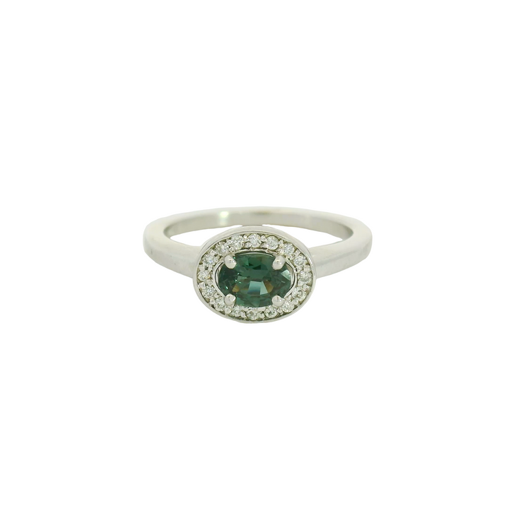 Marthaler Made 14K White Gold Halo Ring with 1 Oval Color Change Garnet, 0.51 ct and 16 Round Diamonds, 0.08 ctw