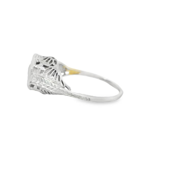 18KG White Gold 0.15ctw. Diamond Art Deco Estate Engagement Ring