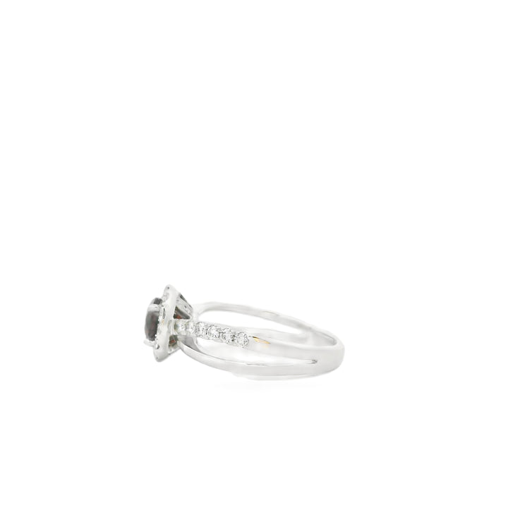 14K 14K White Gold Crossover Ring with 1 Round Garnet, 0.90 ct and 34 Round Diamonds, 0.49 ctw