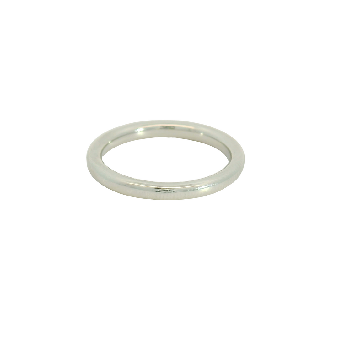 14K White Gold Band Gemstone Ring set with 3 Sapphires, 0.09 ctw., and 4 Round G/H SI Diamonds, 0.08ctw.   total stone weight measures 0.17 ctw.