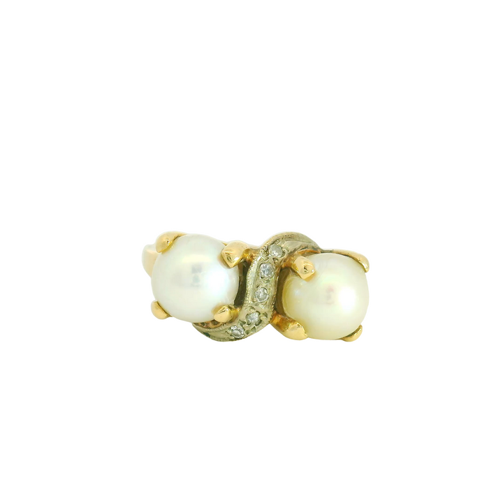 14KG Yellow Gold, Estate Cluster style Fashion Ring set with 2 Pearl gemstone(s)