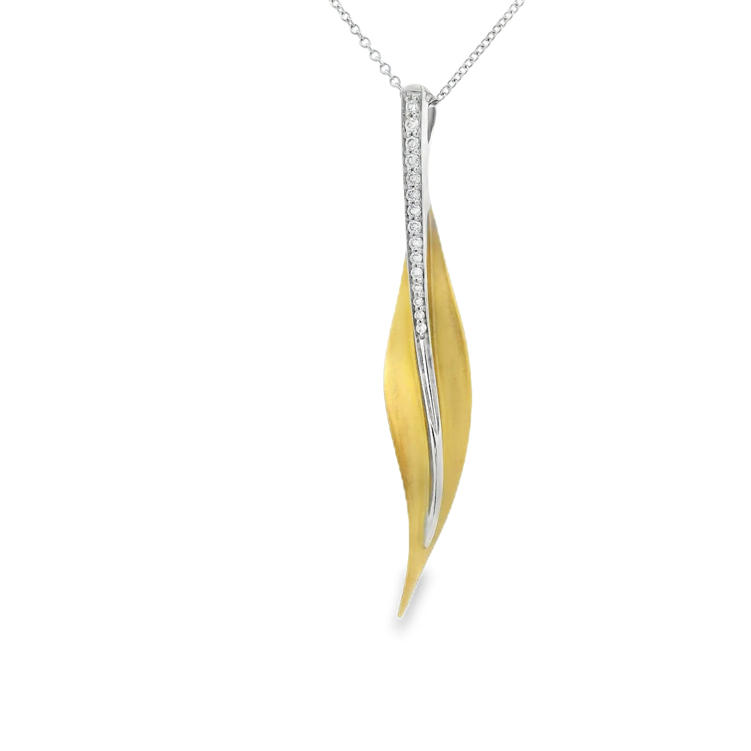 Estate "Simon G." 18K Two Tone Leaf Diamond Pendant with 15 Round Diamonds, 0.11 ctw on a Cable Chain, 19 inches