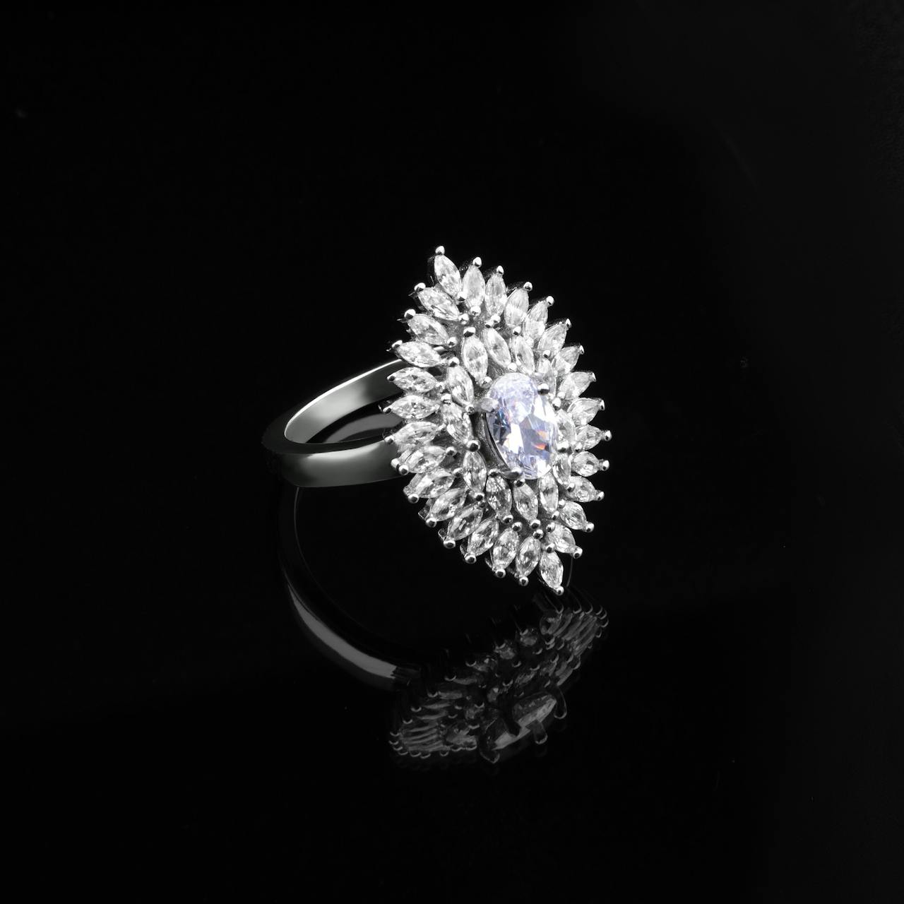 Oval Engagement Ring
